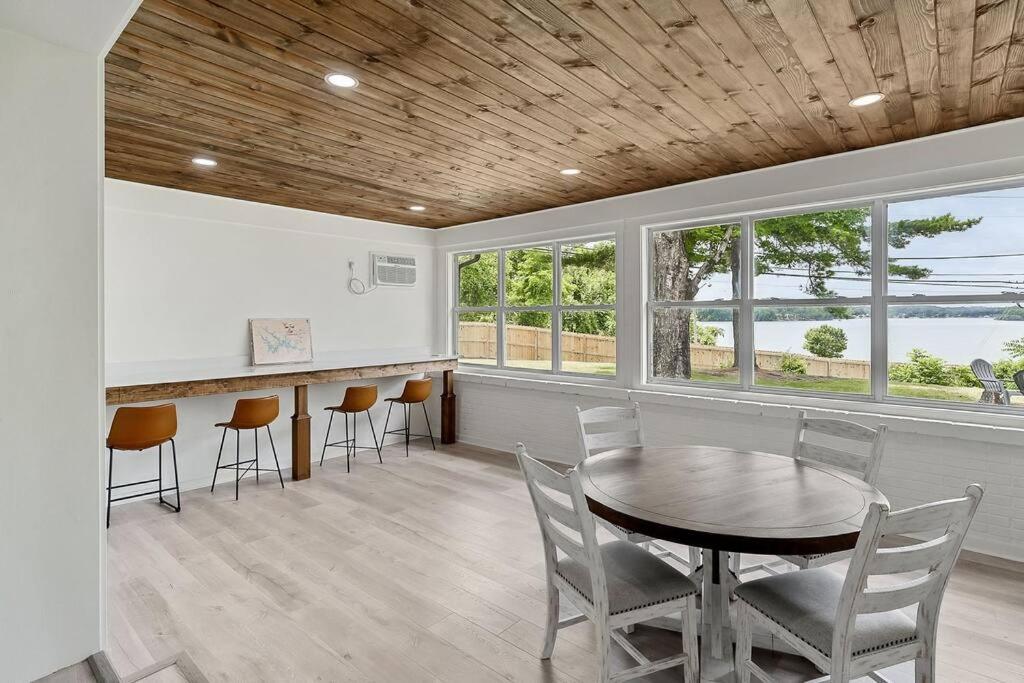 Lake Home, Dock, Fire Pit, Hot Tub, Game Room, Etc Winchester Eksteriør bilde